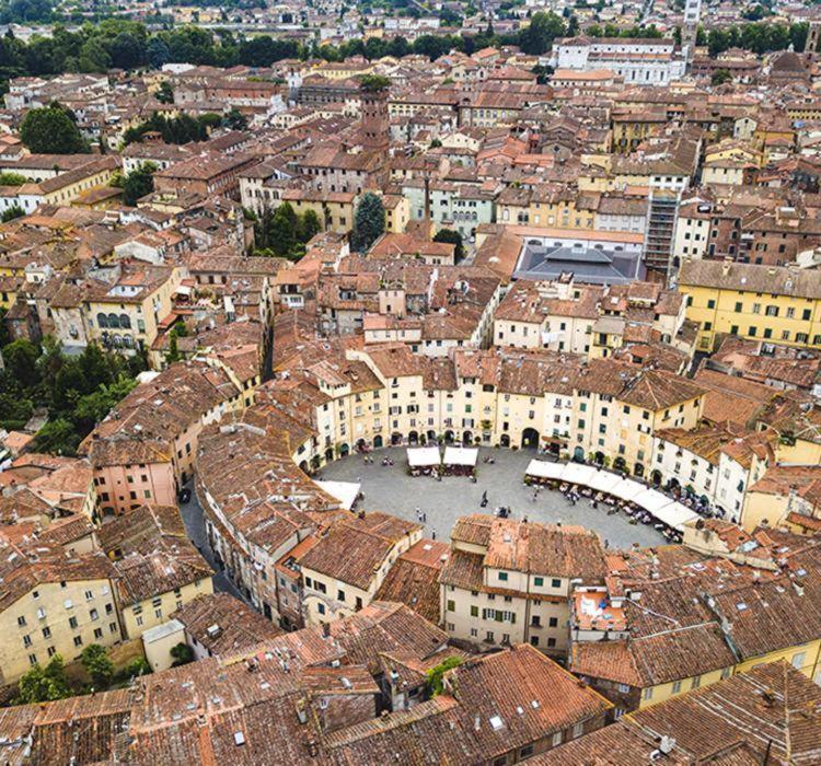 Apartamento Dimora Leonardo. Centro Storico. Lucca Exterior foto